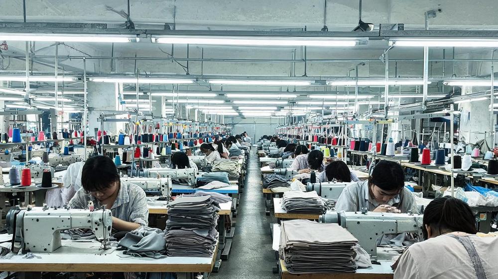 Apparel OEM in China: Custom Clothing Manufacturing Guide
